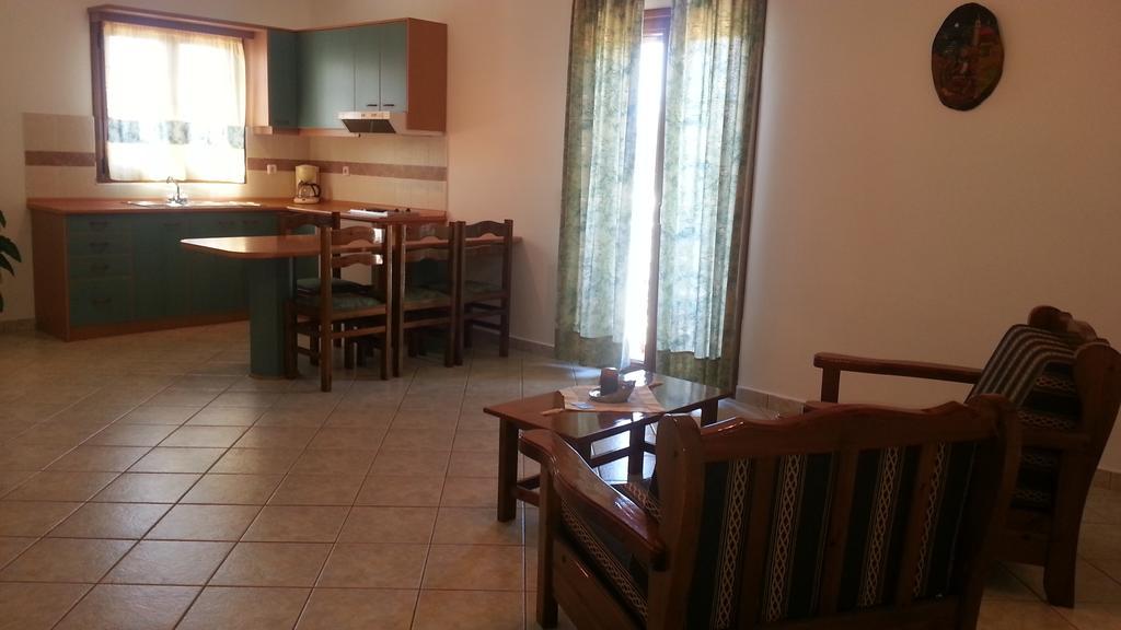 شقة Cerigo House Kondoliánika المظهر الخارجي الصورة