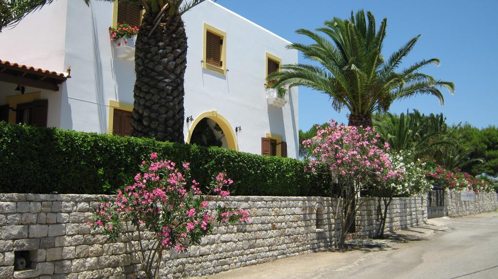 شقة Cerigo House Kondoliánika المظهر الخارجي الصورة